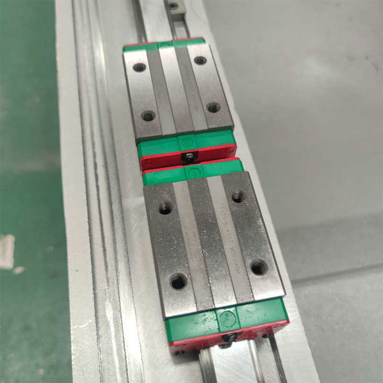 Fiber Laser Cutting Machine Metal Gold Cutting Fiber Laser Machine Fiber Laser 2000W Cutting Machine
