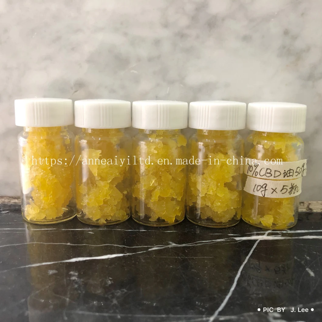 Golden Hemp Oil Hemp Seed Oil Cbd Oil with 50-100 Mg/Ml