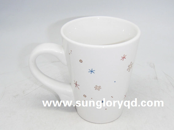 Funnel-Shaped Cartoon Porcelain Mug for Christmas Gift of Mkb074