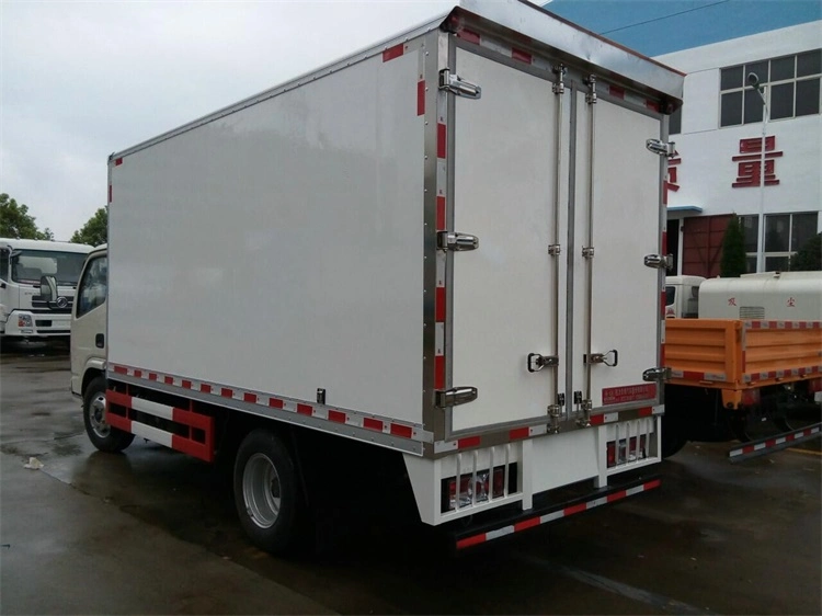 Dongfeng 4*2 Chiller Truck, Refrigerated Truck, Frozen Truck