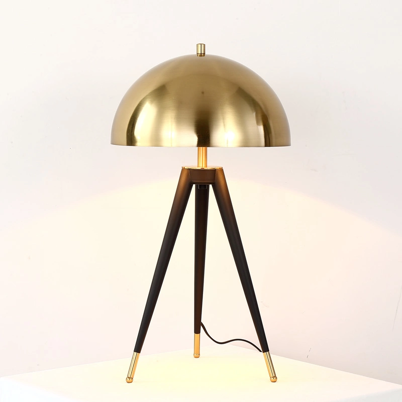 Bronze Table Lamps for Bedroom Italian Designer Lamps Replica Lamp (WH-MTB-113)