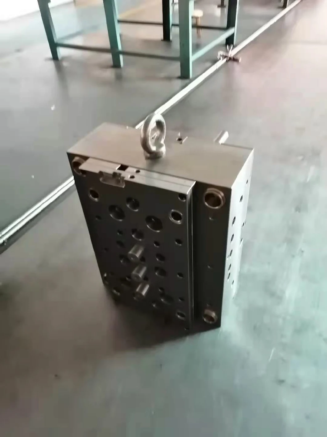 Black Plastic Industrial Injection Mold for PP Material Plastic Parts