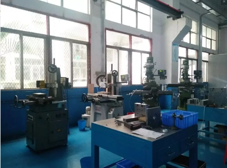 Custom Types of Plastic Mold Injection Molding for Electronics Connectors Auto Parts