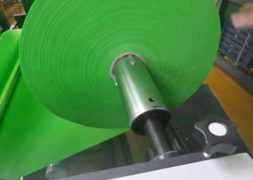 Fully Automatic High Speed Non Woven Handle Box Bag/D Cut Bag/T-Shirt Bag/U Cut Bag Making Machine
