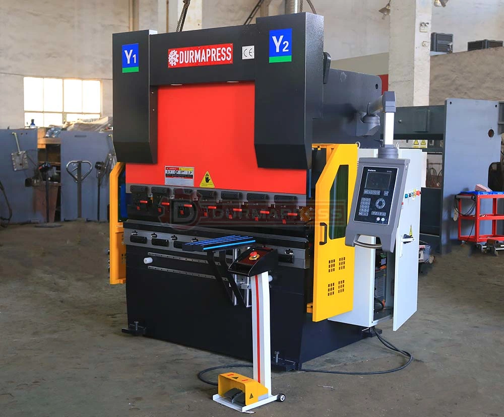 We67K 100t 3200 CNC Hydraulic Press Brakes for Plate Metal Sheet Bending Machine with Da52s