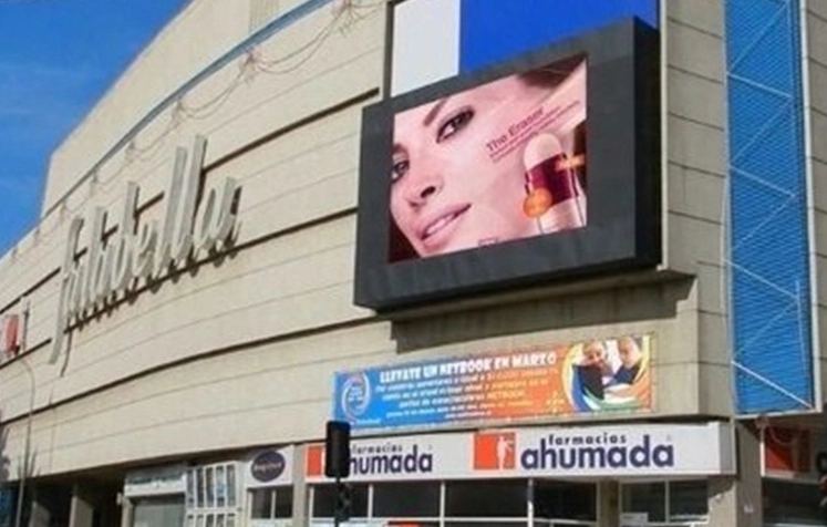 Electronic LED Display Outdoor P10 LED Billboard for Hotel Message Center