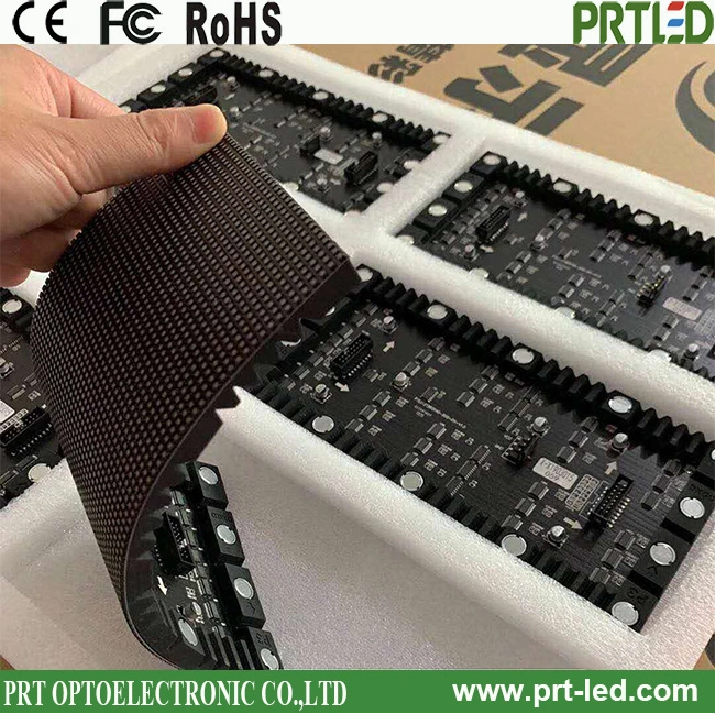 Indoor SMD Full Color Flexible LED Screen with Soft LED Display Module P4, P5