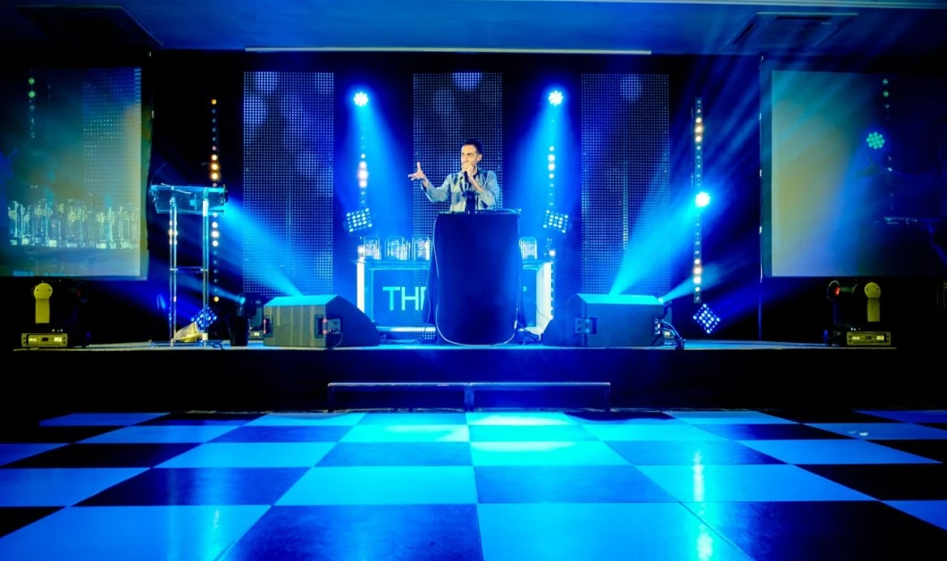 Indoor P3.91 LED Video Wall Rental Die-Casting Aluminum Display for Stage and Show