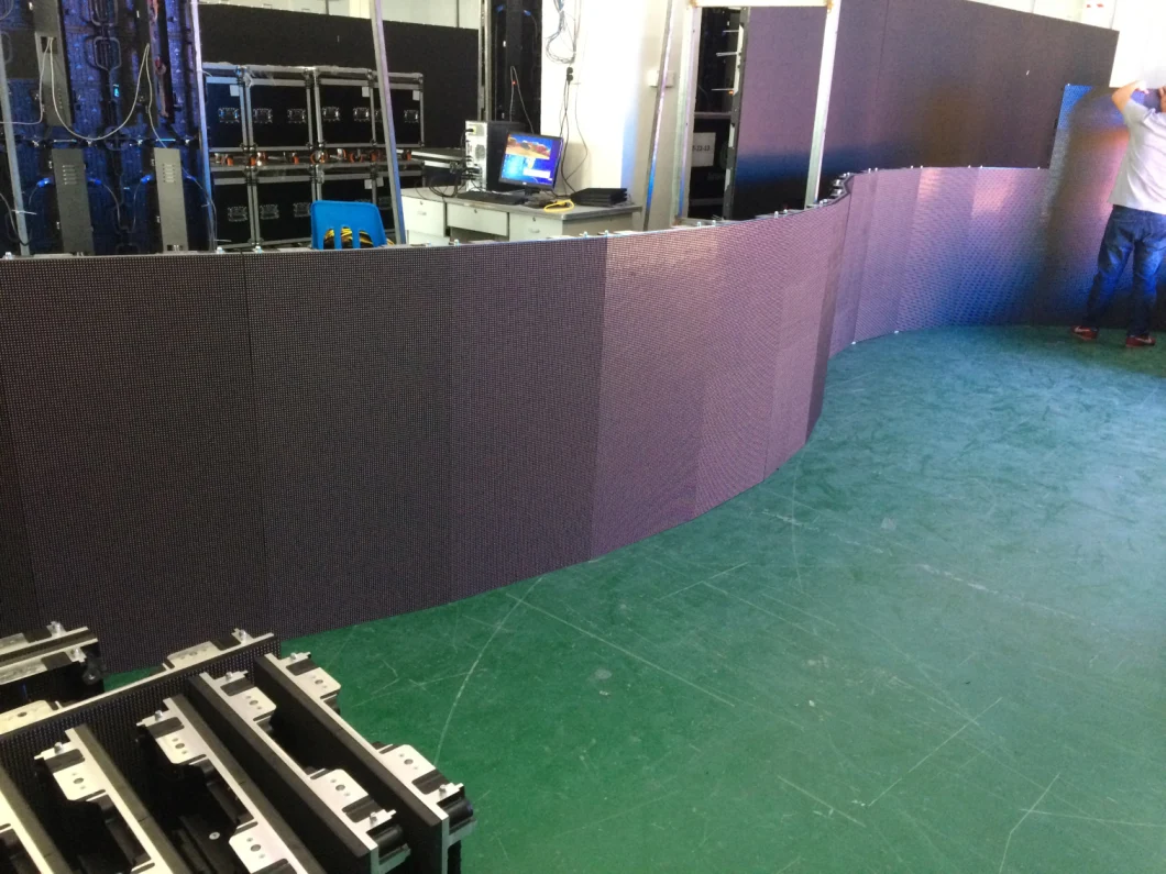 Indoor Rental P2.6 Flexible Curved LED Display Screen / LED Video Wall