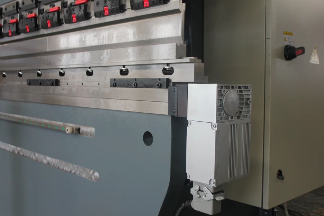 Revolutionary Kcn-30060 Manual Press Brake Machine with Nice After-Sale Service