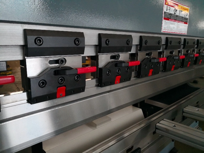 Revolutionary Kcn-25032 Press Brake Folder with Nice After-Sale Service