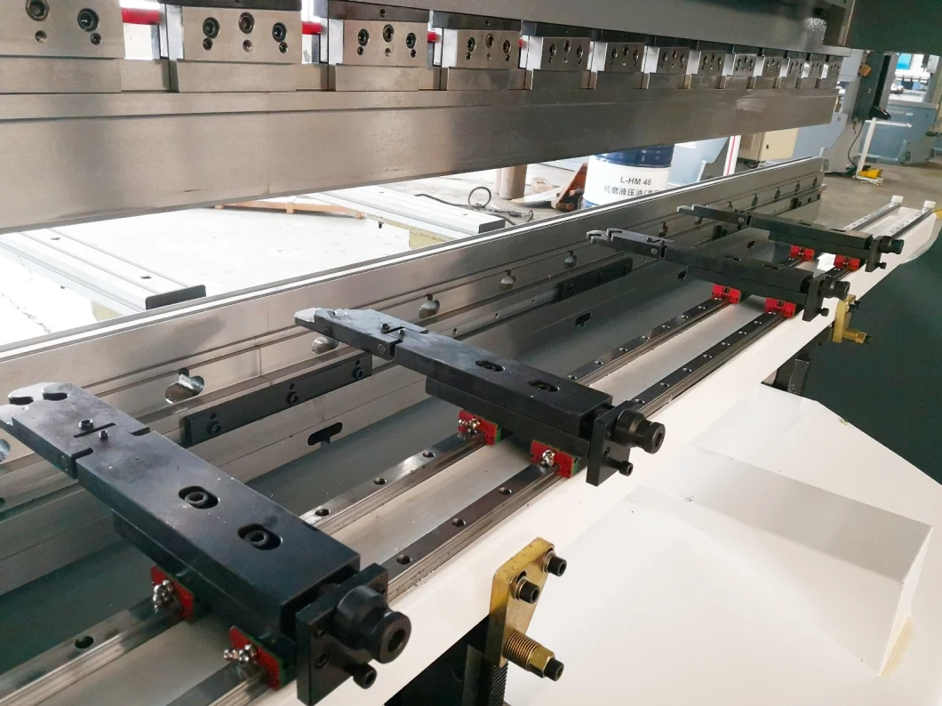 Revolutionary Kcn-25032 Press Brake Folder with Nice After-Sale Service