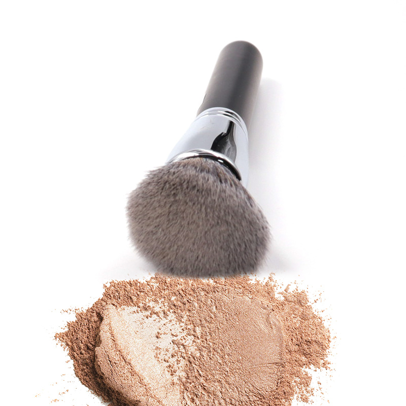 Highwoo OEM Wood Handle Material and Nylon Brush Material Makeup Brush Contour Blush Highlight Brush