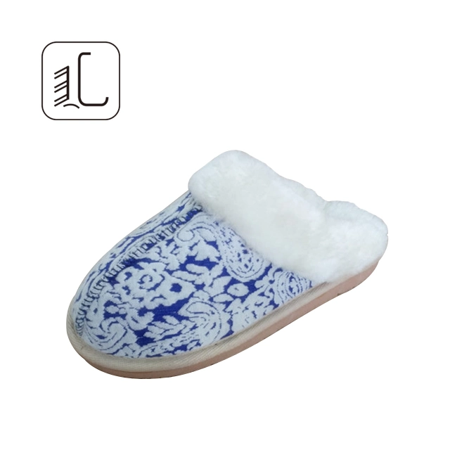 Women's Fashion Toe Indoor Slides Slip on Flat Sandals Cute Soft Fur Slippers