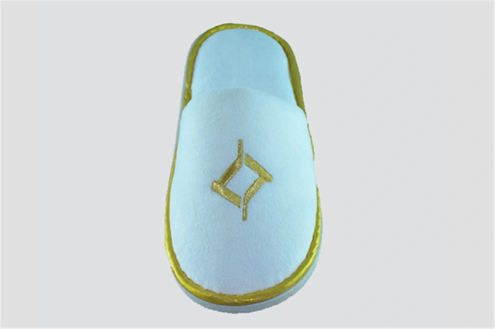 Gold Pinping Close Toe Slippers with Embroidery Logo