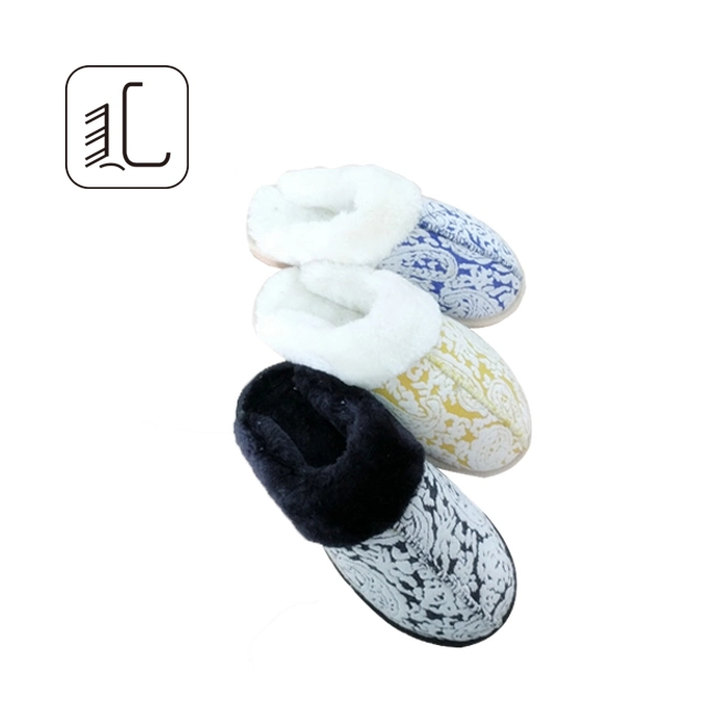 Women's Fashion Toe Indoor Slides Slip on Flat Sandals Cute Soft Fur Slippers