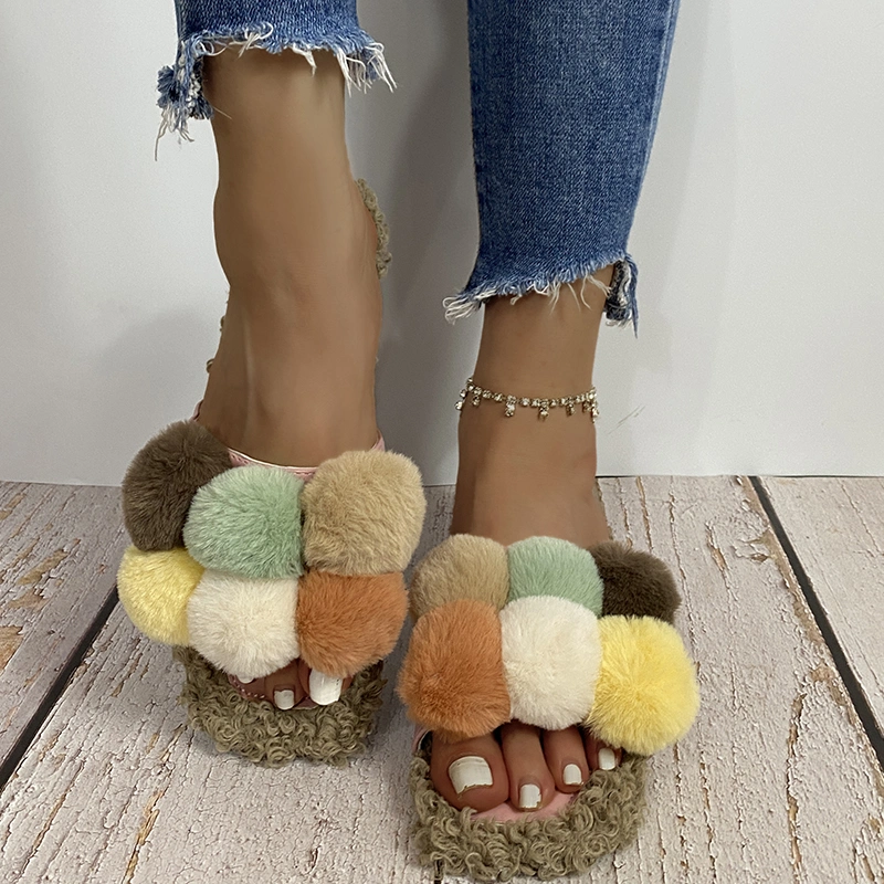 Chinese Factory Contrast Color Fur Ball Sandals Slides Fashion Wholesale Fur Slippers for Women