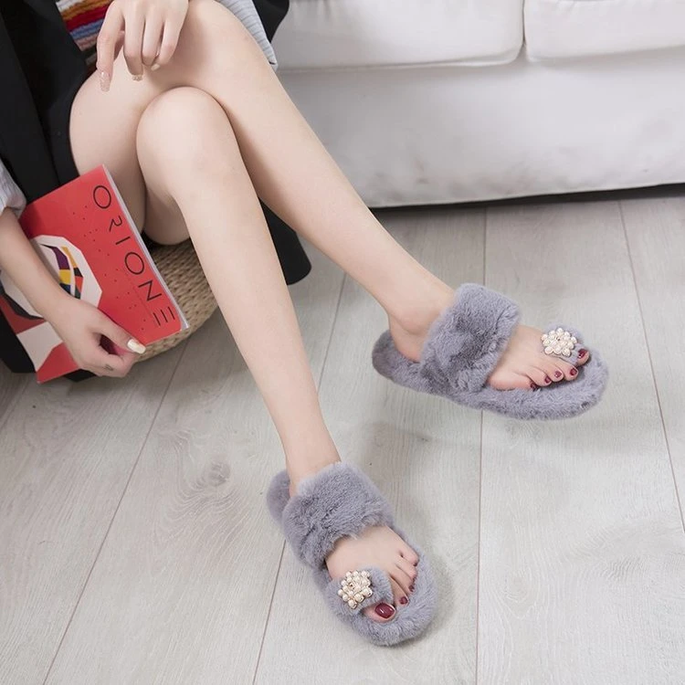 Wholesale Fur Slippers for Lady Pearl Decoration Furry Slide Sandals Warm Autumn Outdoor Slippers