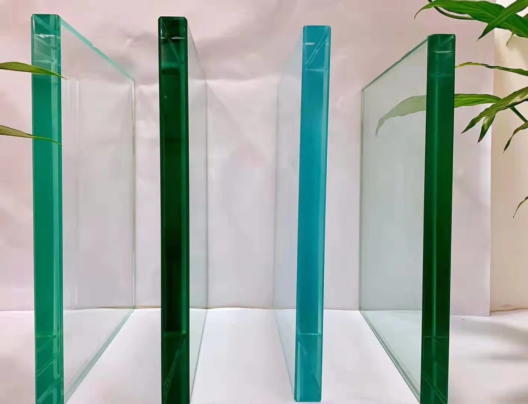 Extra Ultra Clear Tempered Glass Manufacturer Low Iron Toughened Glass Factory Price 4mm -22mm