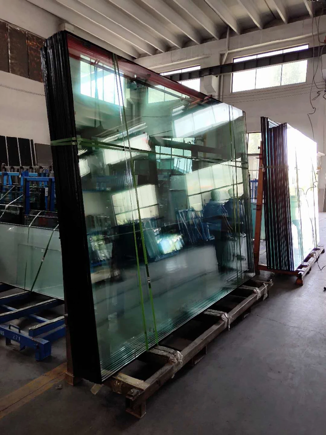 Toughened Laminated Hollow Glass Used in High-Altitude Glass Trestle and Curtain Wall