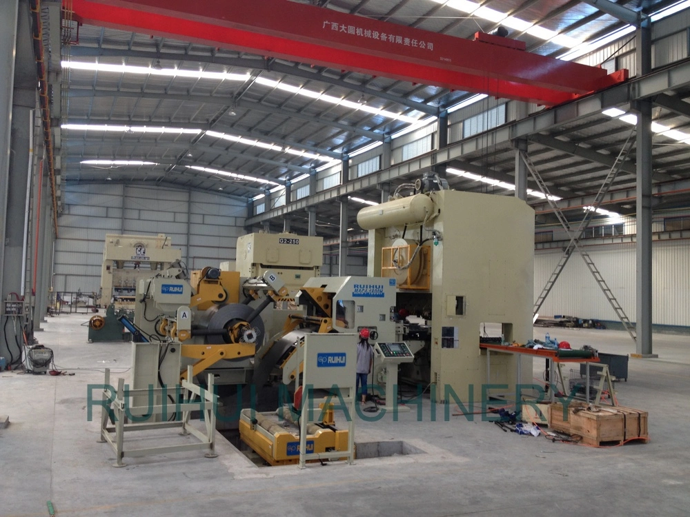 Nc Servo Straightener Feeder and Uncoiler Automatic Feeding Machine (MAC4-1800H)