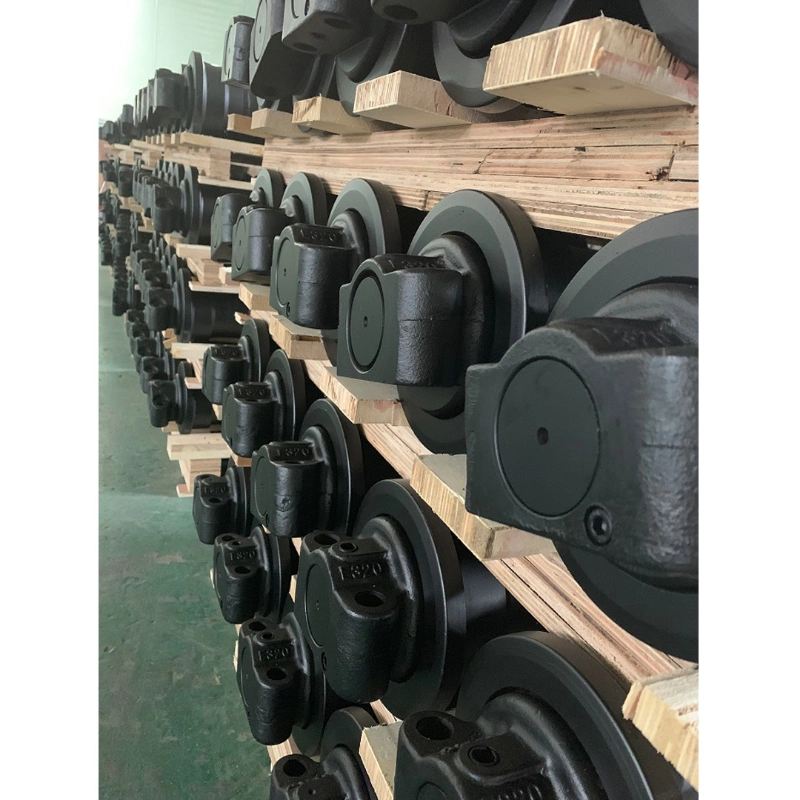 D20 D21 D30 D31 D40 D41 D50 D53 D60 D65 Bulldozer Track Roller Undercarriage Spare Parts Bottom Roller Lower Roller E200b/Sh200/Sk200/E320/HD820/R220/Sh220/Ec21