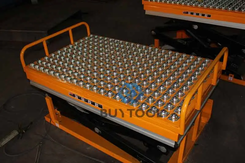 Battery Powered Scissor Lift with Powered Roller Conveyor