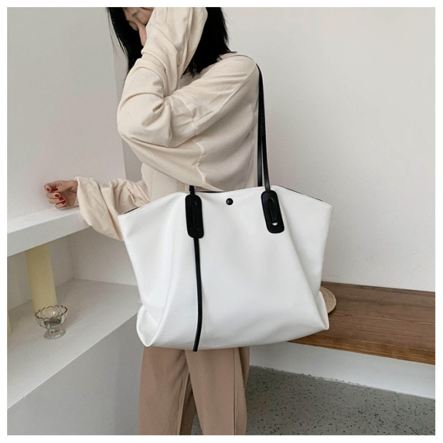 Best Seller OEM Women Handbag Duffle Style Mf011802