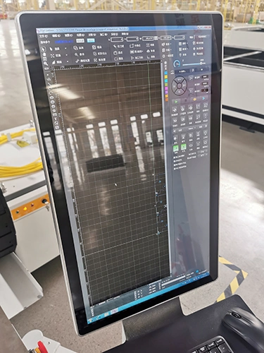 Taglierina laser in fibra da 1000 Watt Prezzo in vendita