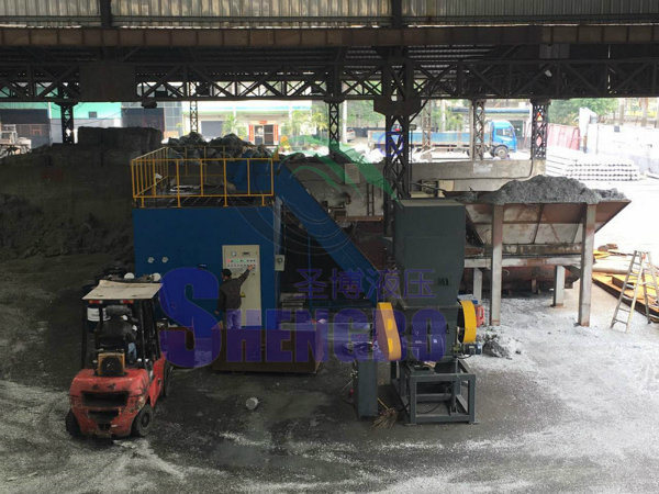 Horizontal High Output Powdered Aluminum Compactor