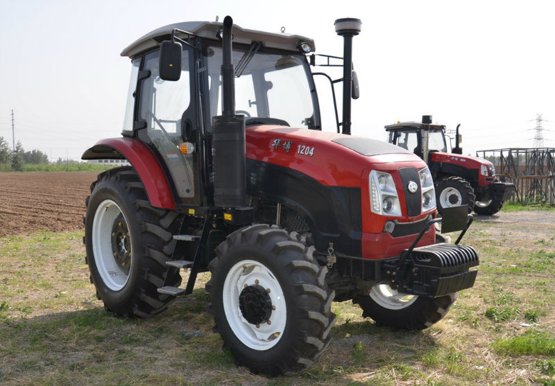 Agricultural Farm Equipment 120HP 4WD Farm Tractor