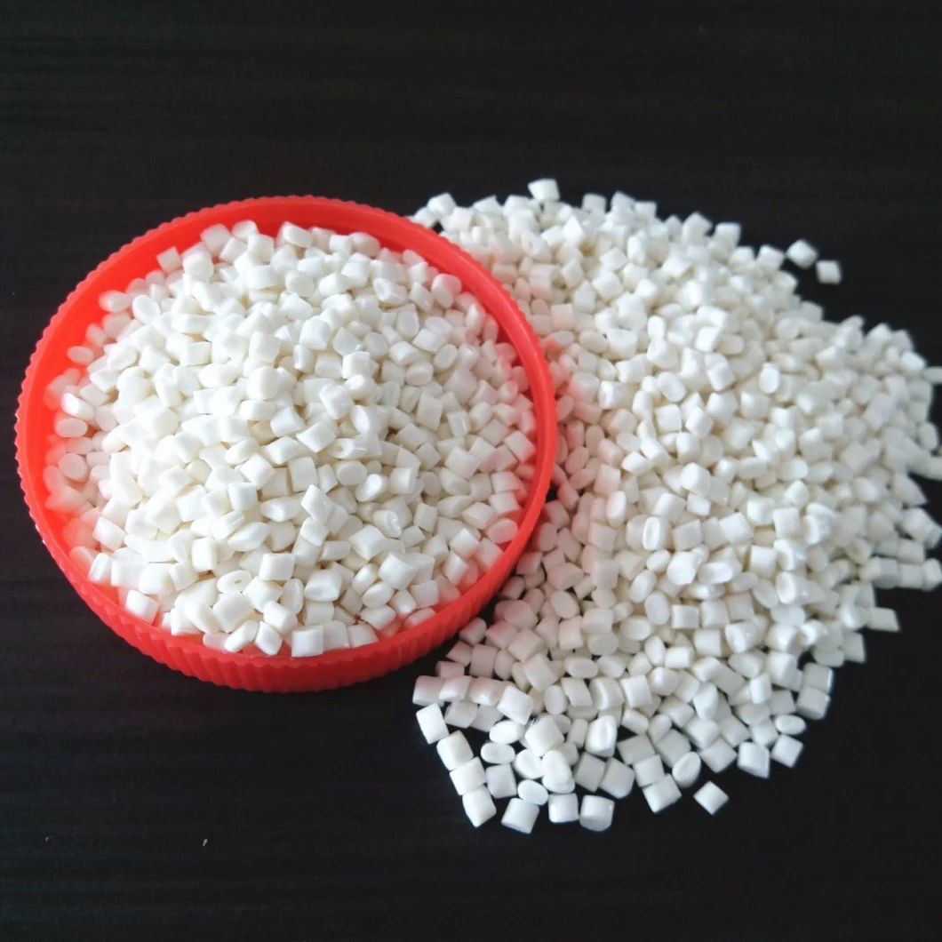 China Supplier Plastic TiO2 White Masterbatch for Films, Pipes, Containers Plastic Raw Material