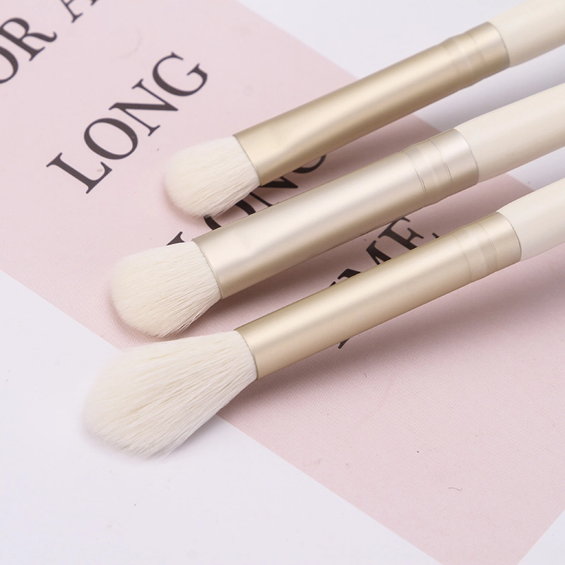 White Wooden Handle Cosmetic Brush Set with Synthetic Hair