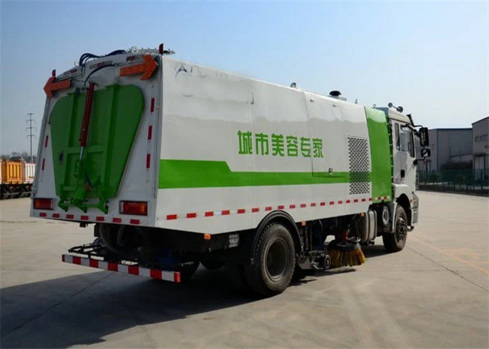 Four Broom Sweeper Truck, Street Sweeper Vacuum Truck for Road Cleaning