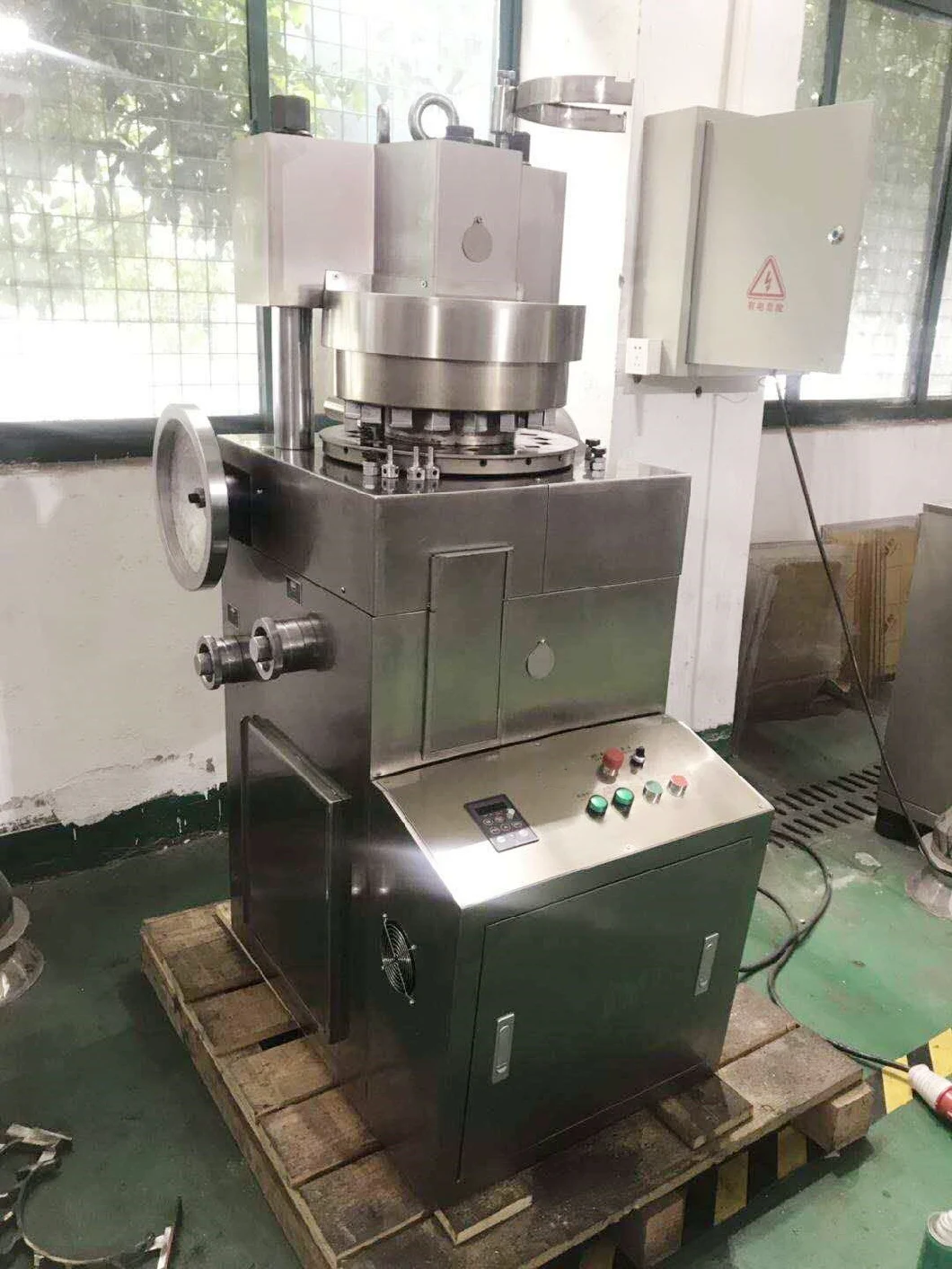 Zp-17b Pharmaceutical Machinery Tablet Making Machine Automatic Pill Press Machine