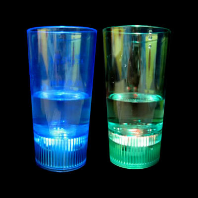 Flashing Champagne Glass LED Cup Liquid Activated Lighting Whiskey Glass Flashing Shot Glass Rocks Beaker Cola Cup Tray Shaker Pint Glass Football