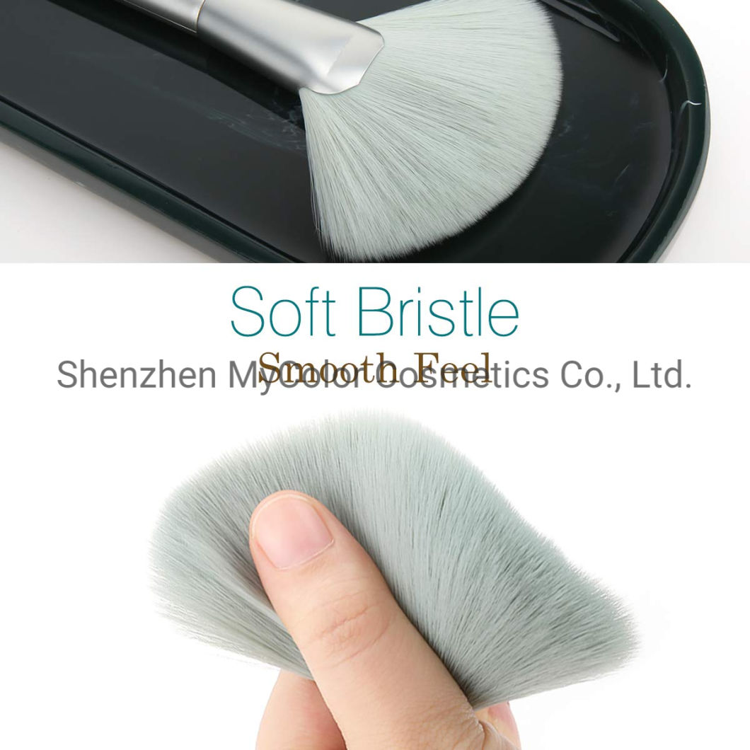 Single Large Soft & Dense Makeup Fan Brush Face Blush Powder Foundation Brushes Make up Tool