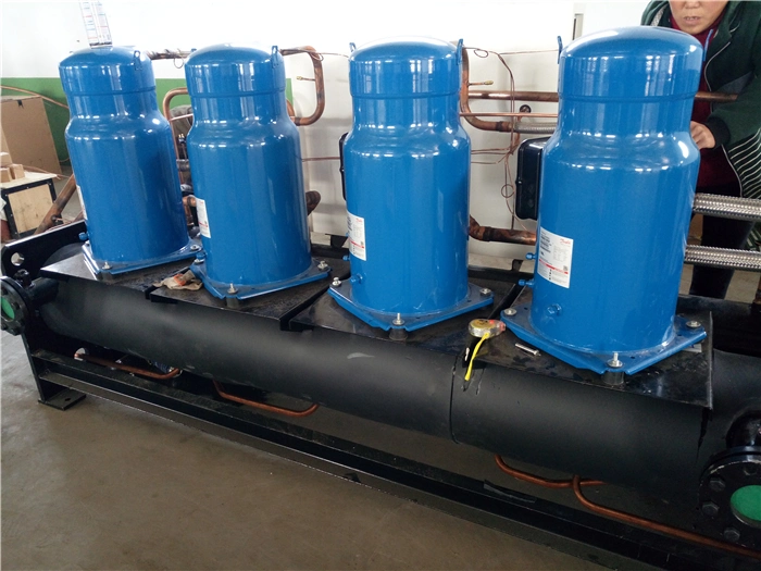 Big Cooling Capacity Scroll Type Water Cooled Chiller with 4 Compressor