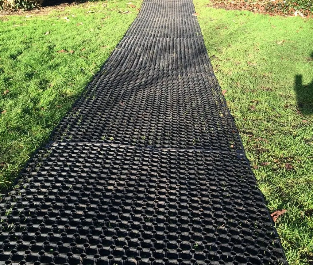 Anti-Slip Mats Drainage Anti-Fatigue Heavy Duty Rubber Grass Mat Rubber Pad Hollow Mat