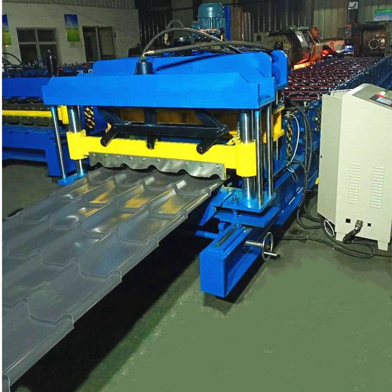 Made in China Glazed Tile Metal Roof Sheet Making Machine