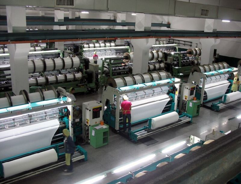 China Textile 240t Polyester Pongee Fabric Embossed Uniform Fabric