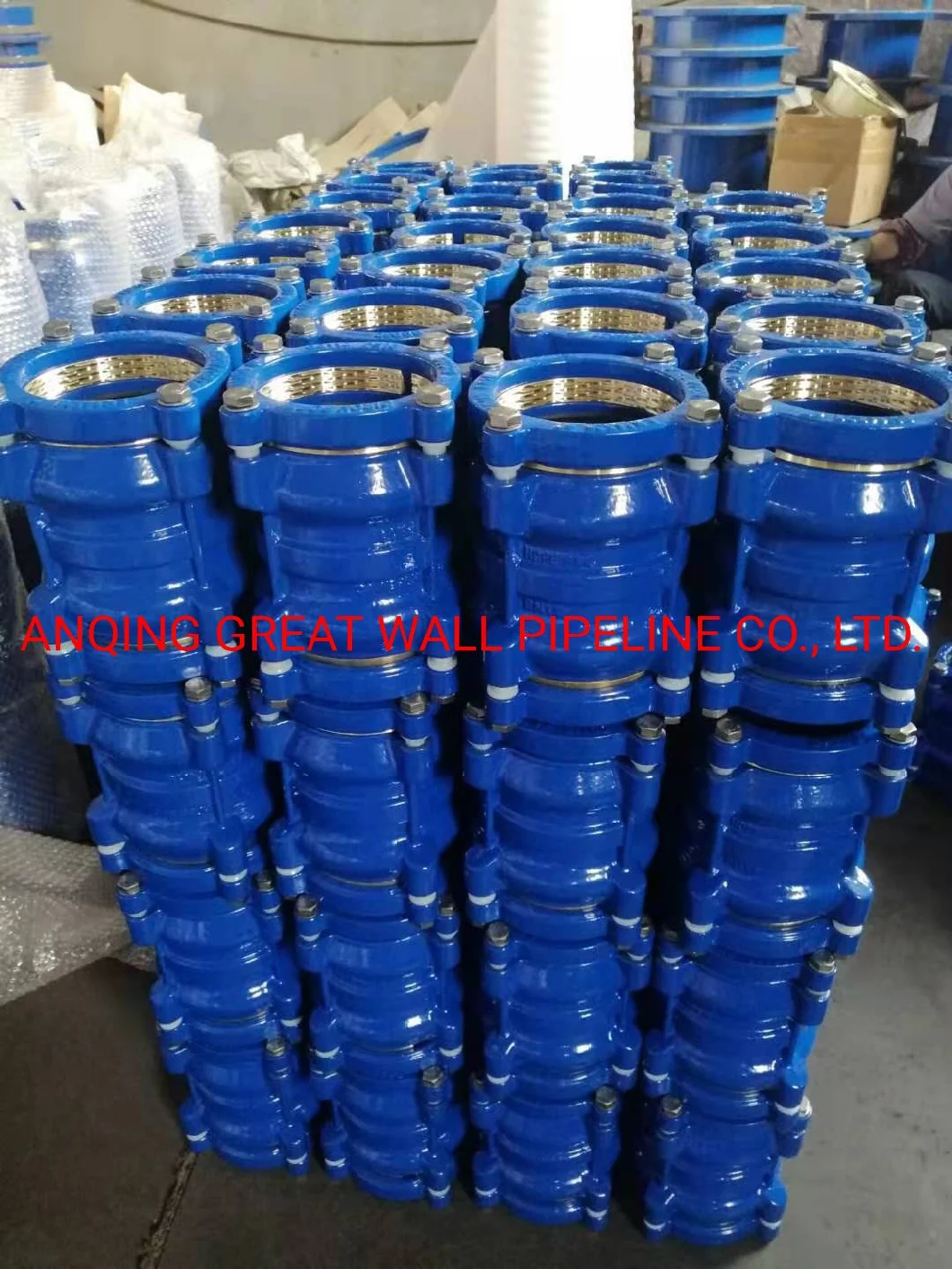 Ductile Iron Flexible Grip Coupling for Plastic Pipe