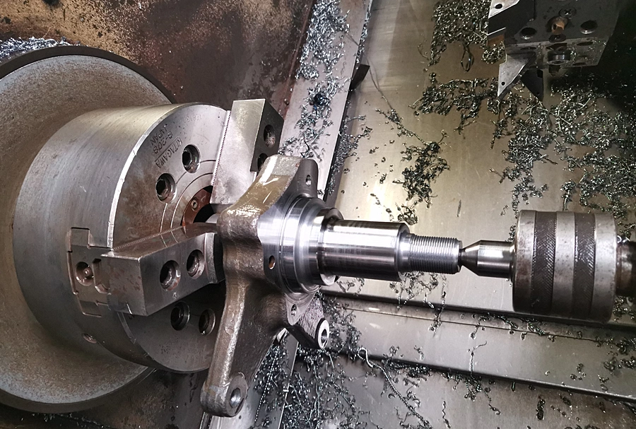 High Precision Truck Axle Shaft Made by Forging Blanks