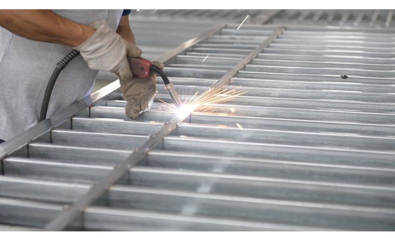 Vehicle Highway Traffice Protection Roadside Galvanized Metal Bridge Anti-Collision Guardrail