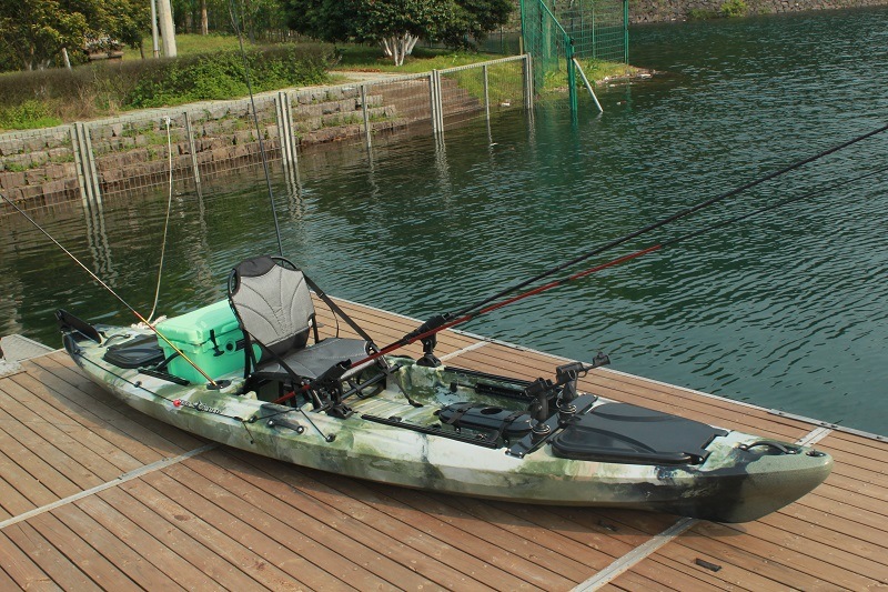 Rotomolded Fishing Kayak Dace PRO Angler 13FT with Ce Certificate
