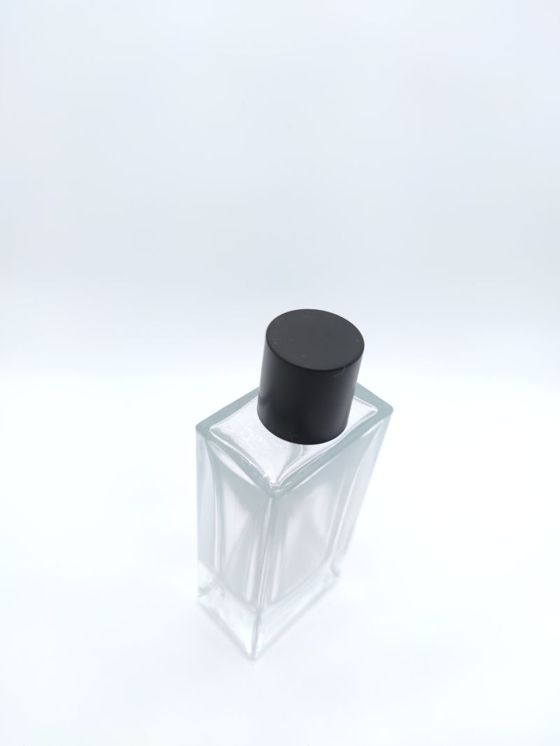 Chinese Manufacturers Empty Glass Perfume Spray Bottles Factory Scent Atomizer Perfume Bottles with Aluminum Plastic Cap