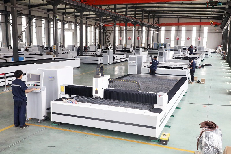 1500mm*3000mm Tube Cutting Machine Automatic Fiber Laser Metal Pipe Cutting Machine