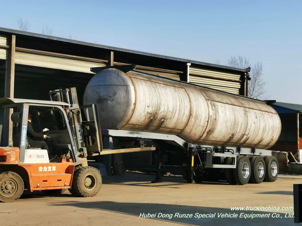 Tri - Axles Stainless Tank Trailer for Transport 35m3-60 M3 Food Oil, Ethanol, Liquor, Win, Alcohol, Water Reducers 8000 --15850us Gallon