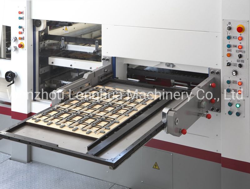 Automatic Sheet to Sheet Sticker Paper Die Cutting Machine with Ce Certificate in China