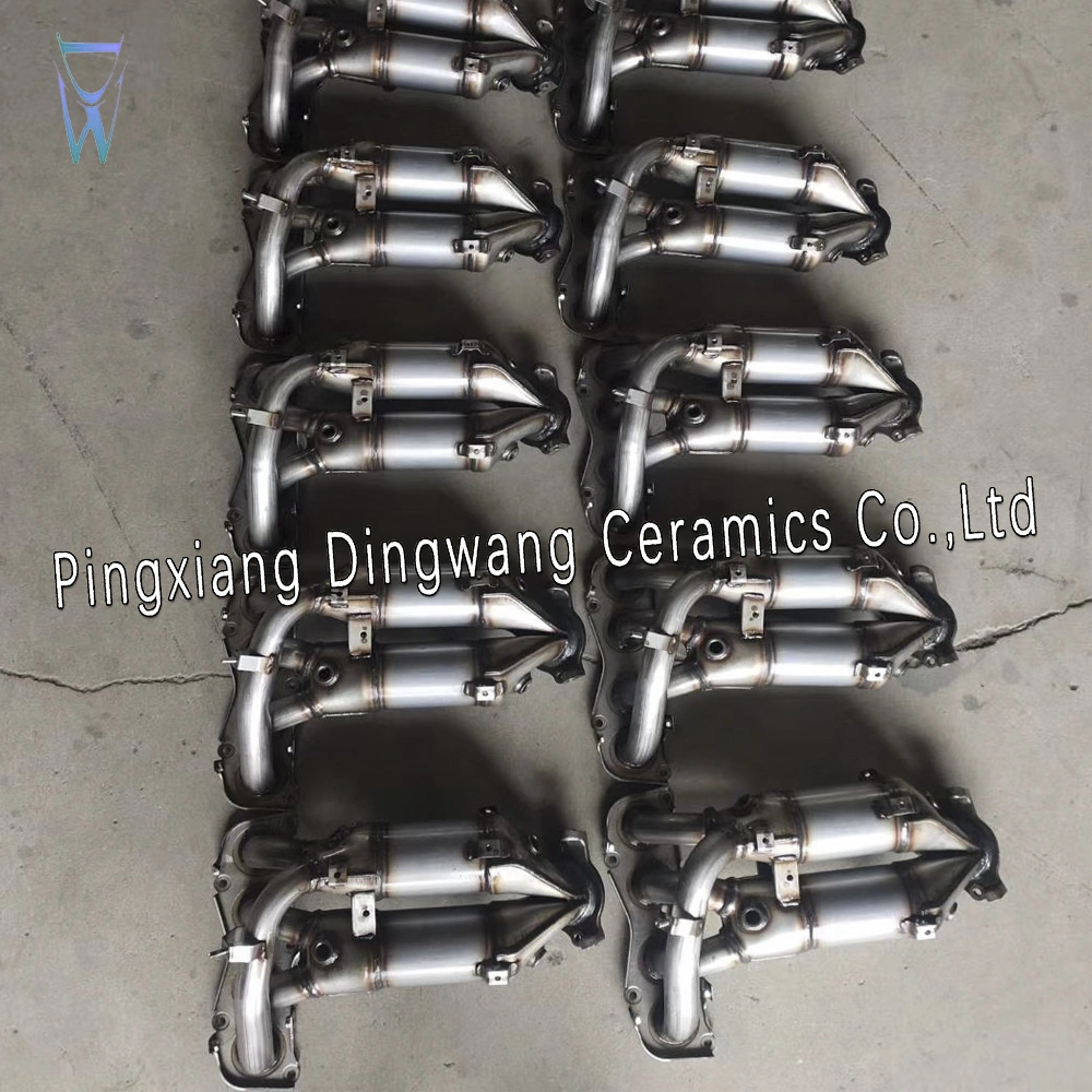 Stainless Steel Catalytic Converter for Toyota Crown for Toyta Reiz 3.0 Auto Engine Parts Universal Exhaust